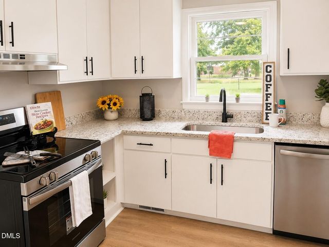 104 W Crestview Drive, Smithfield, NC 27577