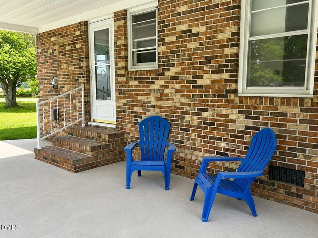 104 W Crestview Drive, Smithfield, NC 27577
