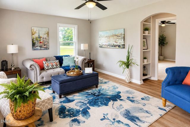 104 W Crestview Drive, Smithfield, NC 27577