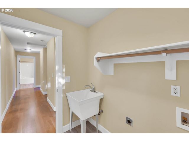 3607 Ne 10TH Ave, Portland, OR 97212