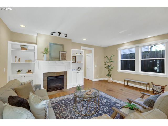 3607 Ne 10TH Ave, Portland, OR 97212
