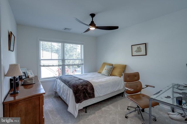 306 HIGH ST, Moorestown, NJ 08057