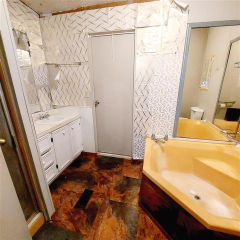 2158 Hwy 108 W, Sulphur, LA 70665