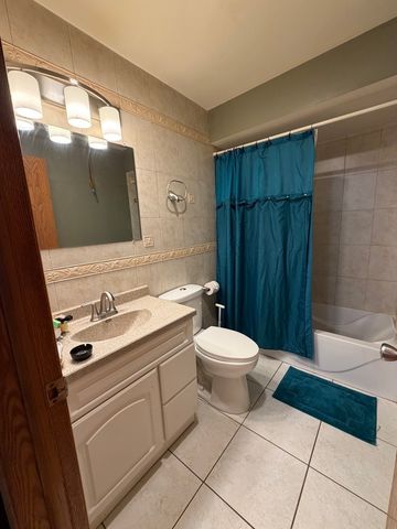 6313 S Oak Park Avenue 1C, Chicago, IL 60638