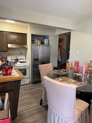 6313 S Oak Park Avenue 1C, Chicago, IL 60638