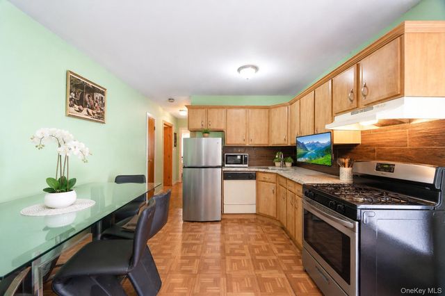 1235 E 95th Street 101, Brooklyn, NY 11236