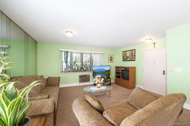 1235 E 95th Street 101, Brooklyn, NY 11236