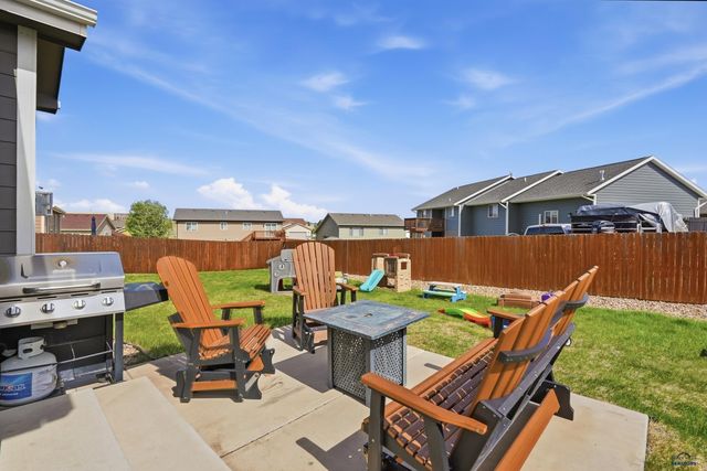 3211 HOMESTEAD ST, Rapid City, SD 57703