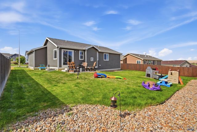 3211 HOMESTEAD ST, Rapid City, SD 57703
