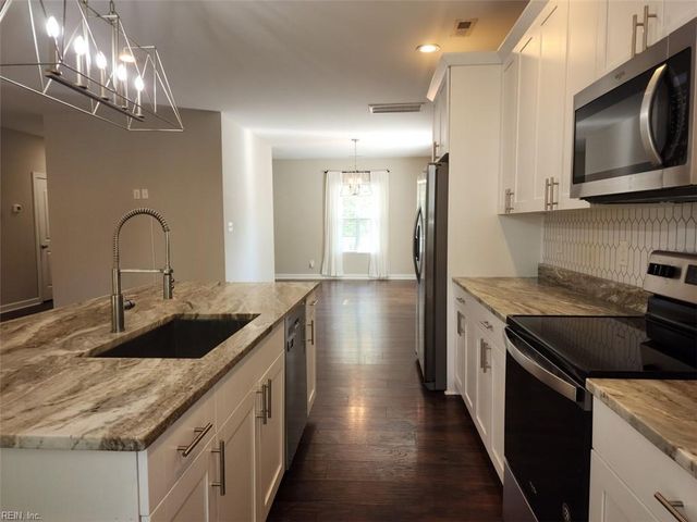632 W 27th ST, Norfolk, VA 23517