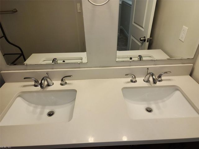 632 W 27th ST, Norfolk, VA 23517