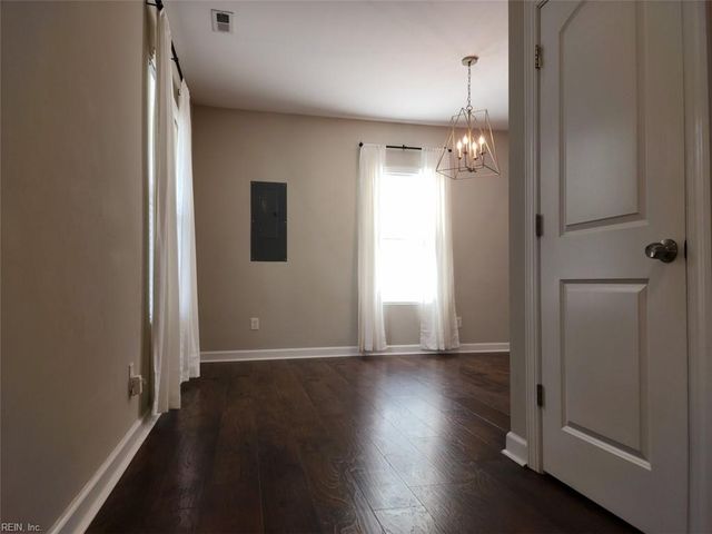 632 W 27th ST, Norfolk, VA 23517