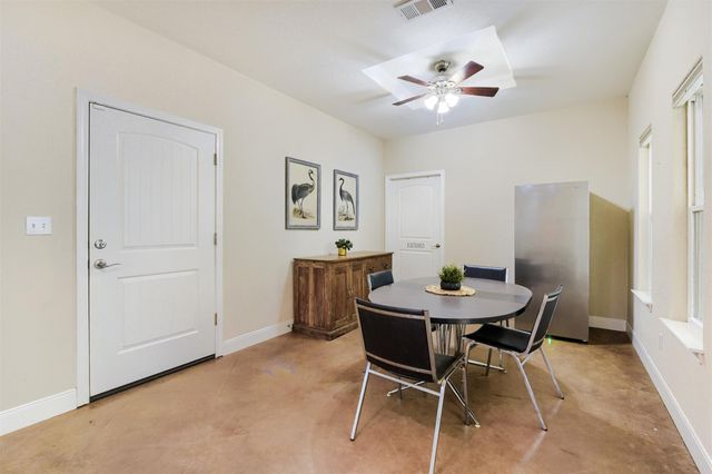 115 Mokulua LN, Bastrop, TX 78602