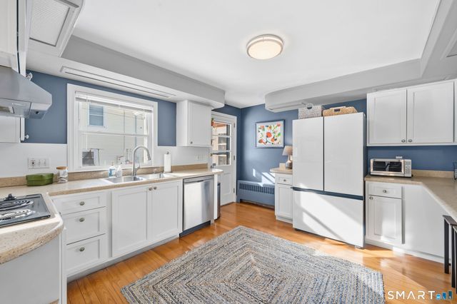 153 Brewster Road, West Hartford, CT 06117