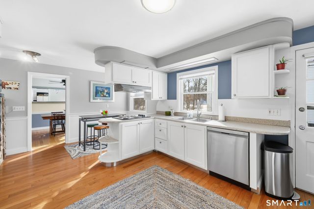 153 Brewster Road, West Hartford, CT 06117