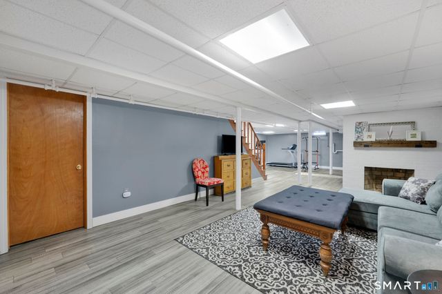 153 Brewster Road, West Hartford, CT 06117