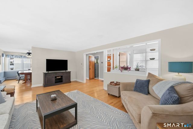 153 Brewster Road, West Hartford, CT 06117