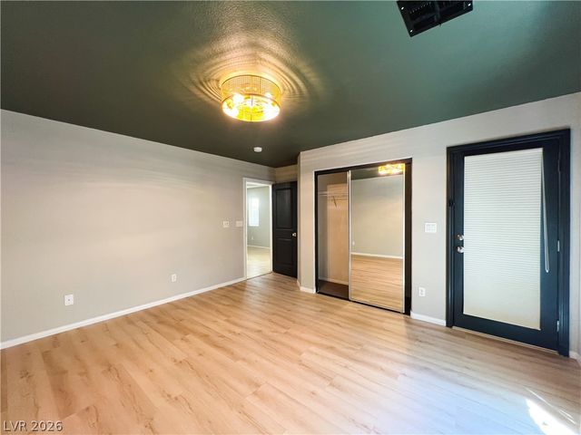 9838 November Rain Street, Las Vegas, NV 89178