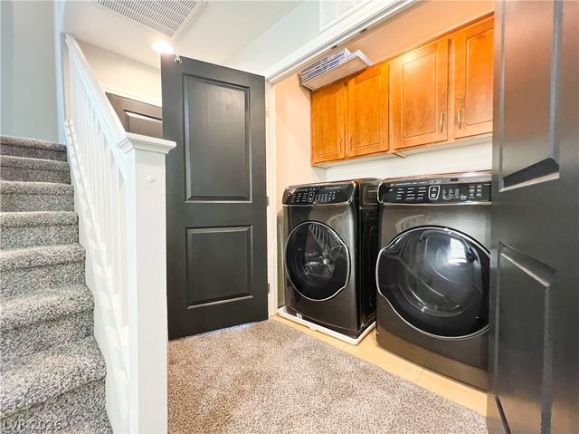 9838 November Rain Street, Las Vegas, NV 89178