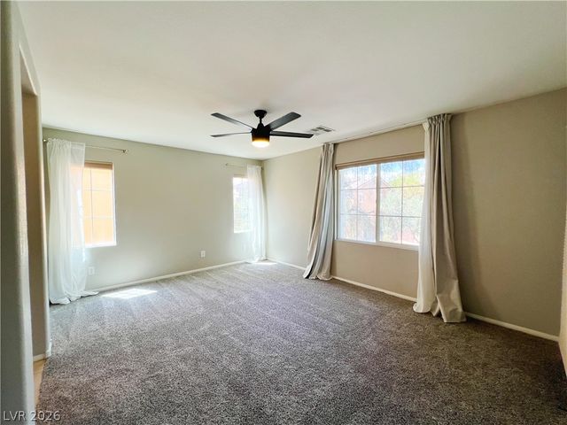 9838 November Rain Street, Las Vegas, NV 89178
