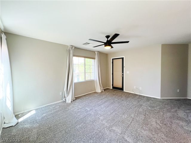 9838 November Rain Street, Las Vegas, NV 89178