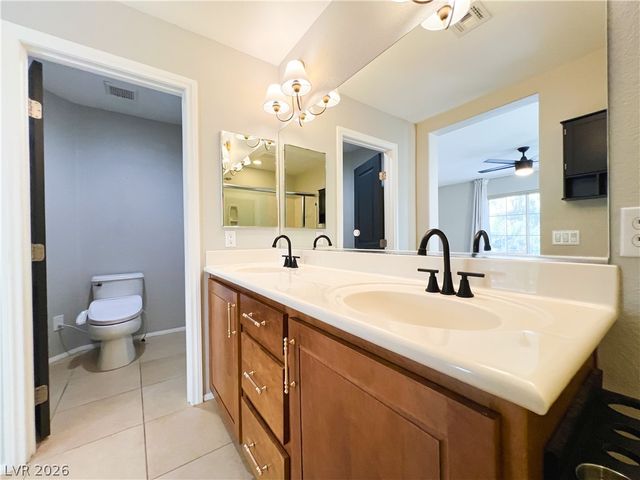 9838 November Rain Street, Las Vegas, NV 89178
