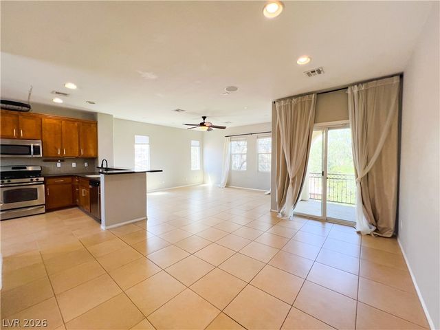 9838 November Rain Street, Las Vegas, NV 89178