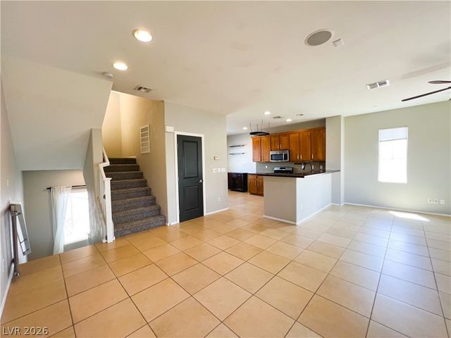 9838 November Rain Street, Las Vegas, NV 89178