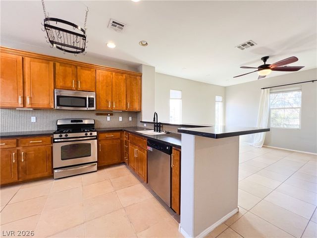 9838 November Rain Street, Las Vegas, NV 89178