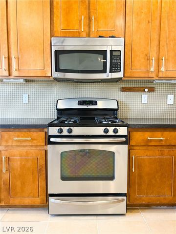 9838 November Rain Street, Las Vegas, NV 89178