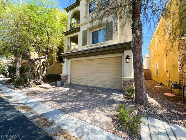 9838 November Rain Street, Las Vegas, NV 89178