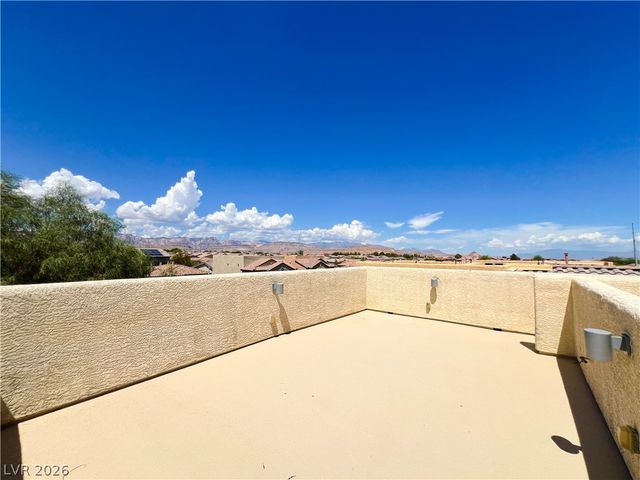 9838 November Rain Street, Las Vegas, NV 89178