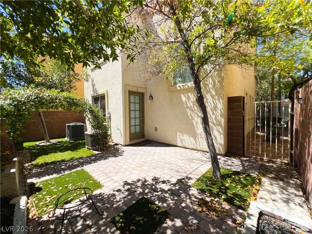 9838 November Rain Street, Las Vegas, NV 89178