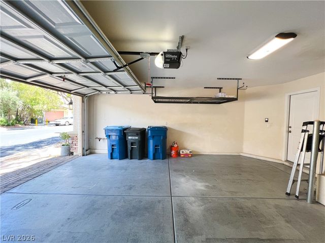 9838 November Rain Street, Las Vegas, NV 89178
