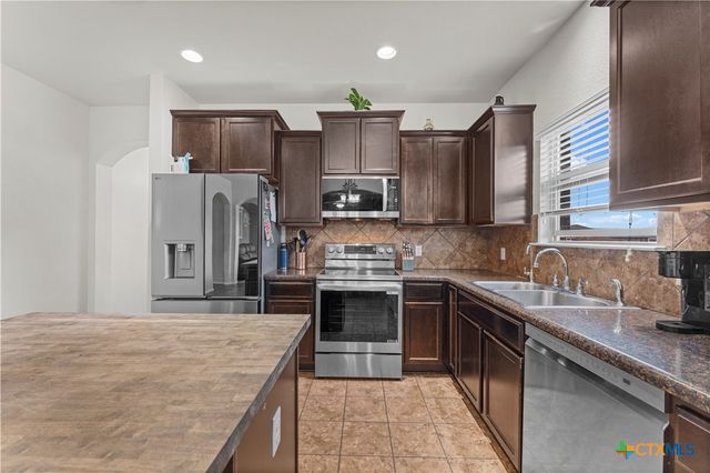 308 Kayla Street, Troy, TX 76579