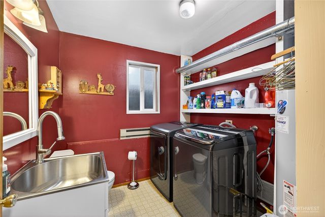 1981 NE 11th Ave, Oak Harbor, WA 98277