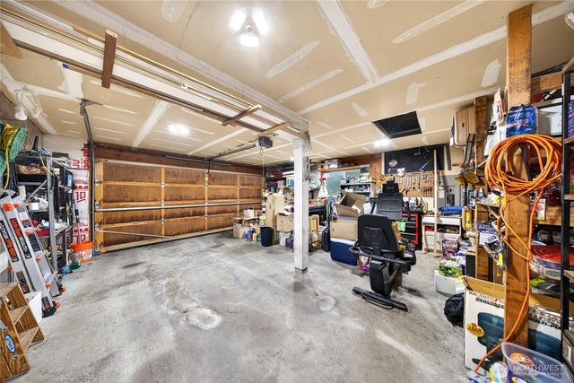 1981 NE 11th Ave, Oak Harbor, WA 98277