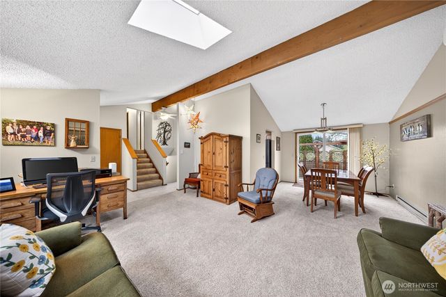 1981 NE 11th Ave, Oak Harbor, WA 98277