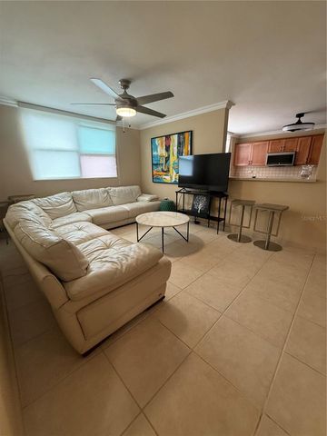 7-21 BOULEVARD DE LA MEDIA LUNA 7-21, Carolina, PR 00987