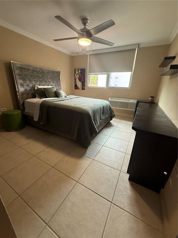 7-21 BOULEVARD DE LA MEDIA LUNA 7-21, Carolina, PR 00987