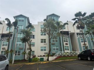 7-21 BOULEVARD DE LA MEDIA LUNA 7-21, Carolina, PR 00987
