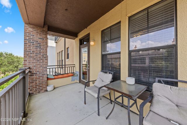 9823 TAPESTRY PARK Circle 104, Jacksonville, FL 32246