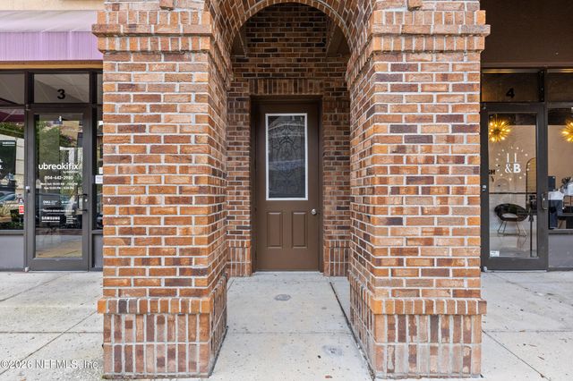 9823 TAPESTRY PARK Circle 104, Jacksonville, FL 32246