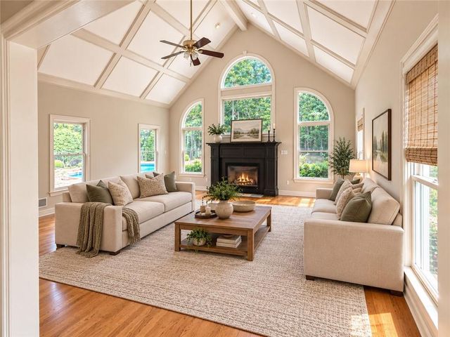 865 Streamside Drive, Mcdonough, GA 30252