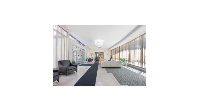 11220 72nd Dr Apt C27, New York City, NY 11375