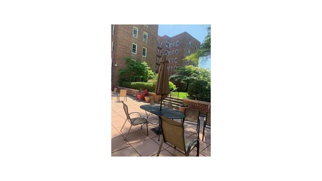 11220 72nd Dr Apt C27, New York City, NY 11375