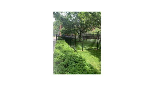 11220 72nd Dr Apt C27, New York City, NY 11375