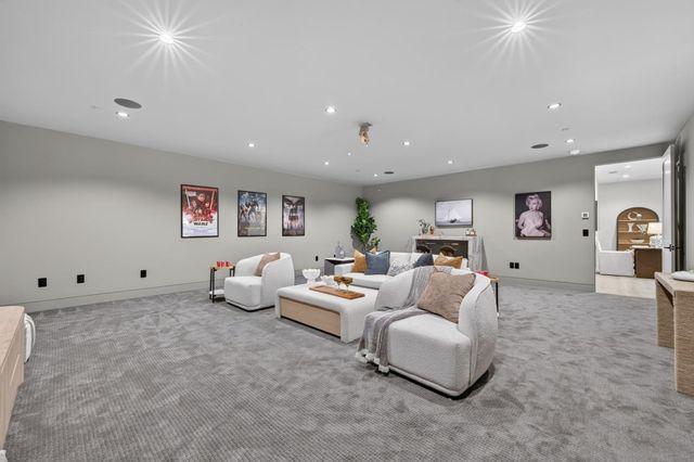110 Sporleder Court, Los Gatos, CA 95032