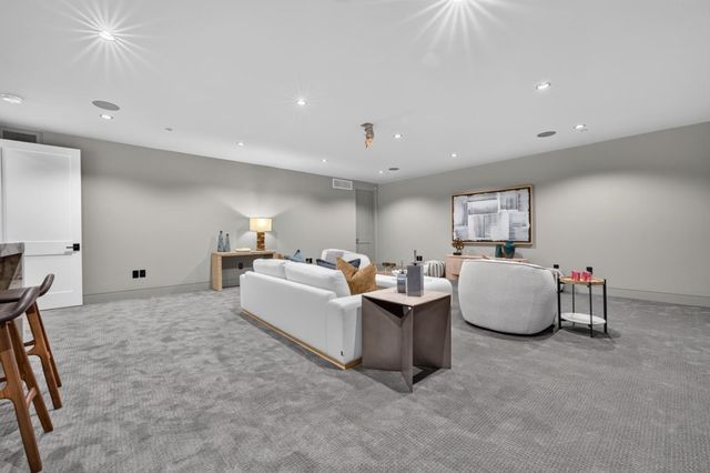 110 Sporleder Court, Los Gatos, CA 95032