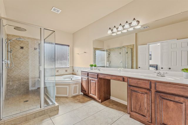 204 Leonard Way, Fate, TX 75087